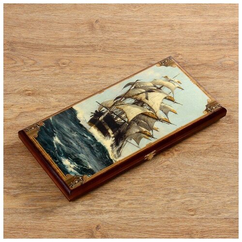 голубой, бежевый