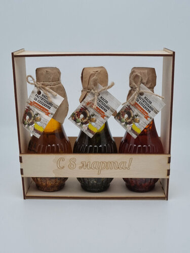 Изображение товара Масло подсолнечное со специями ассорти с 8 марта 750мл (коробка фанера)