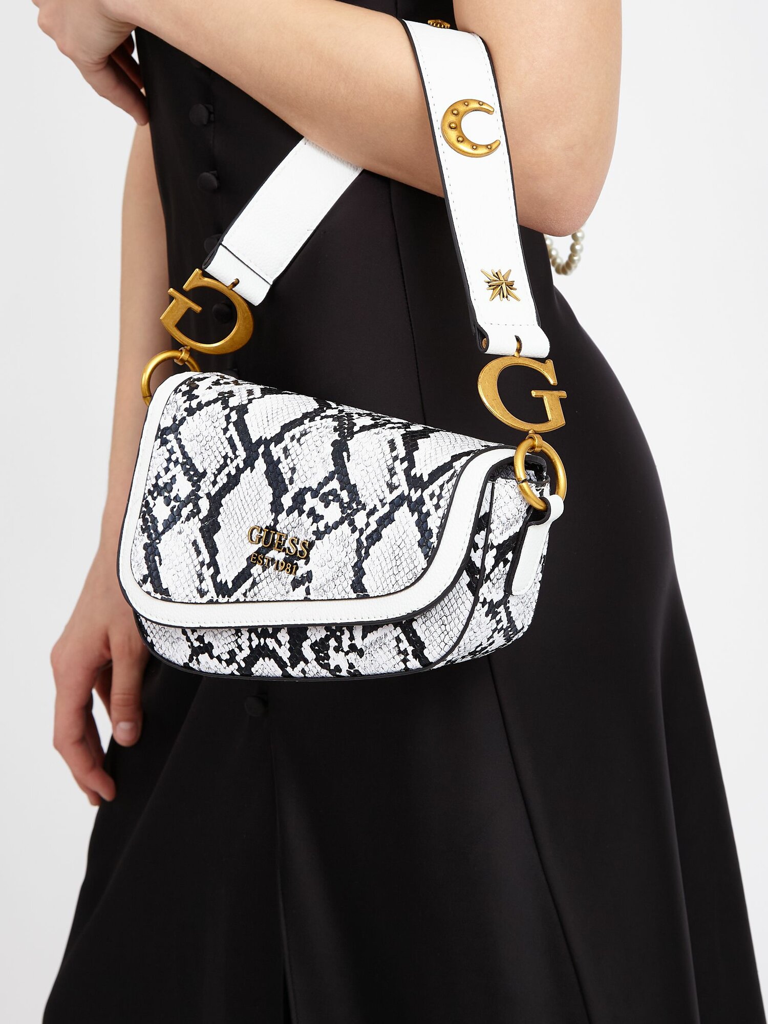 фото Сумка женская кожаная Guess седло