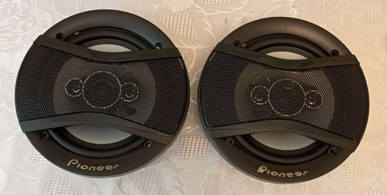 Автомобильные динамики Pioneer TS-A1696S - 500Вт,(16см) 6 дюймов, комплект 2 штуки