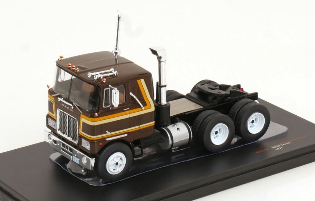 Седельный тягач MACK Serie F 1977 Brown/Orange/Yellow, масштабная модель коллекционная