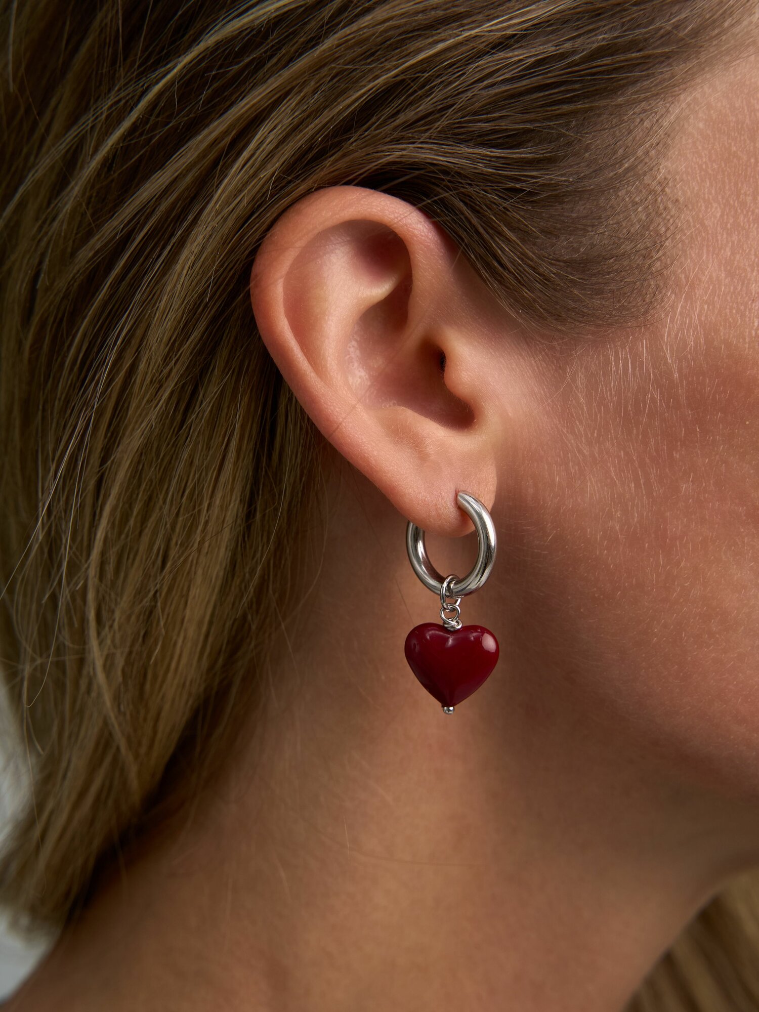 Серьги с подвесками, конго, жемчуг имитация, размер 18 мм, красный, бордовый, серебряный — фото 1