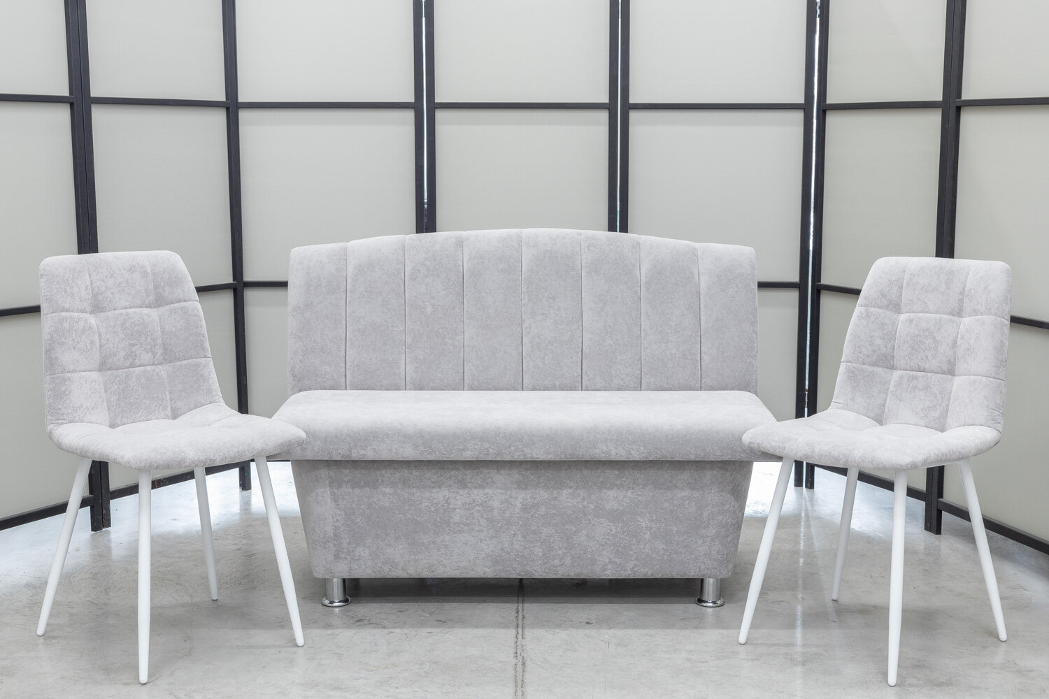 Кухонный диван Альт со стульями (2 шт.), 120х56 см, обивка моющаяся, антивандальная, антикоготь, цвет - светло-серый - фотография № 2