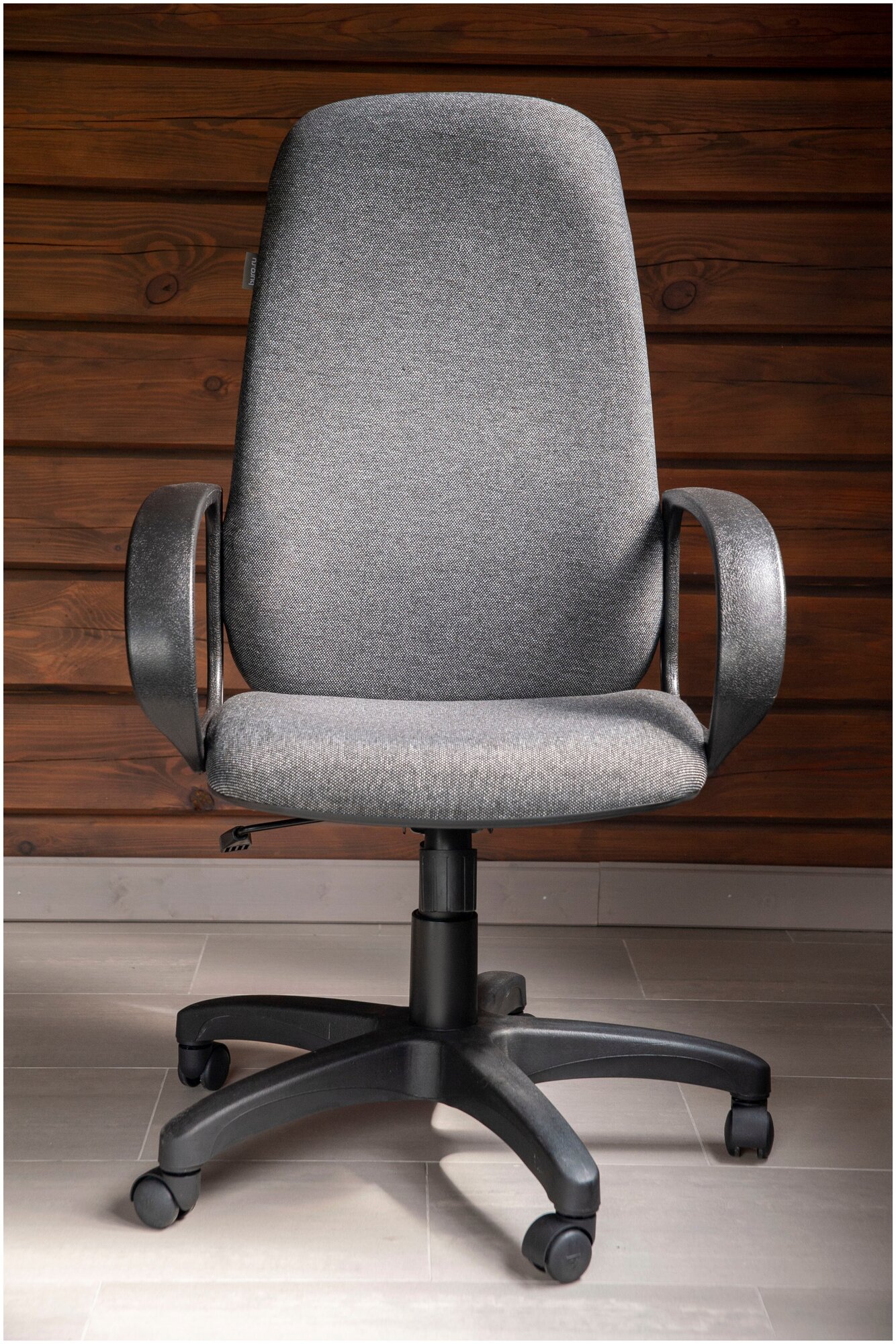 Кресло компьютерное офисное стул на колесиках для руководителя Hesby Chair 7 черное - фотография № 1