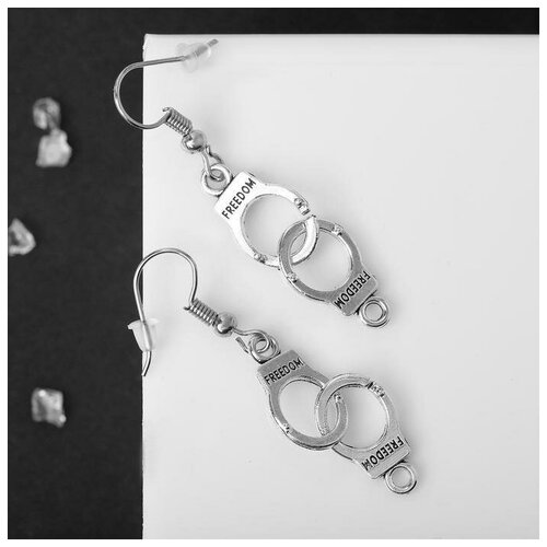 Серьги серьги металл наручники цвет чернёное серебро