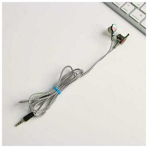 Наушники вакуумные и значок Расслабься 11 х 208 см 19100₽