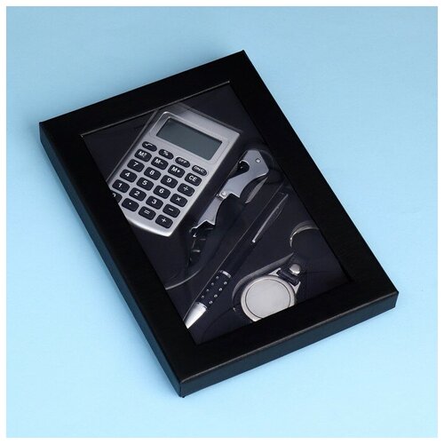 --- Набор подарочный 4в1 (ручка, калькулятор, брелок, штопор с открывалкой)