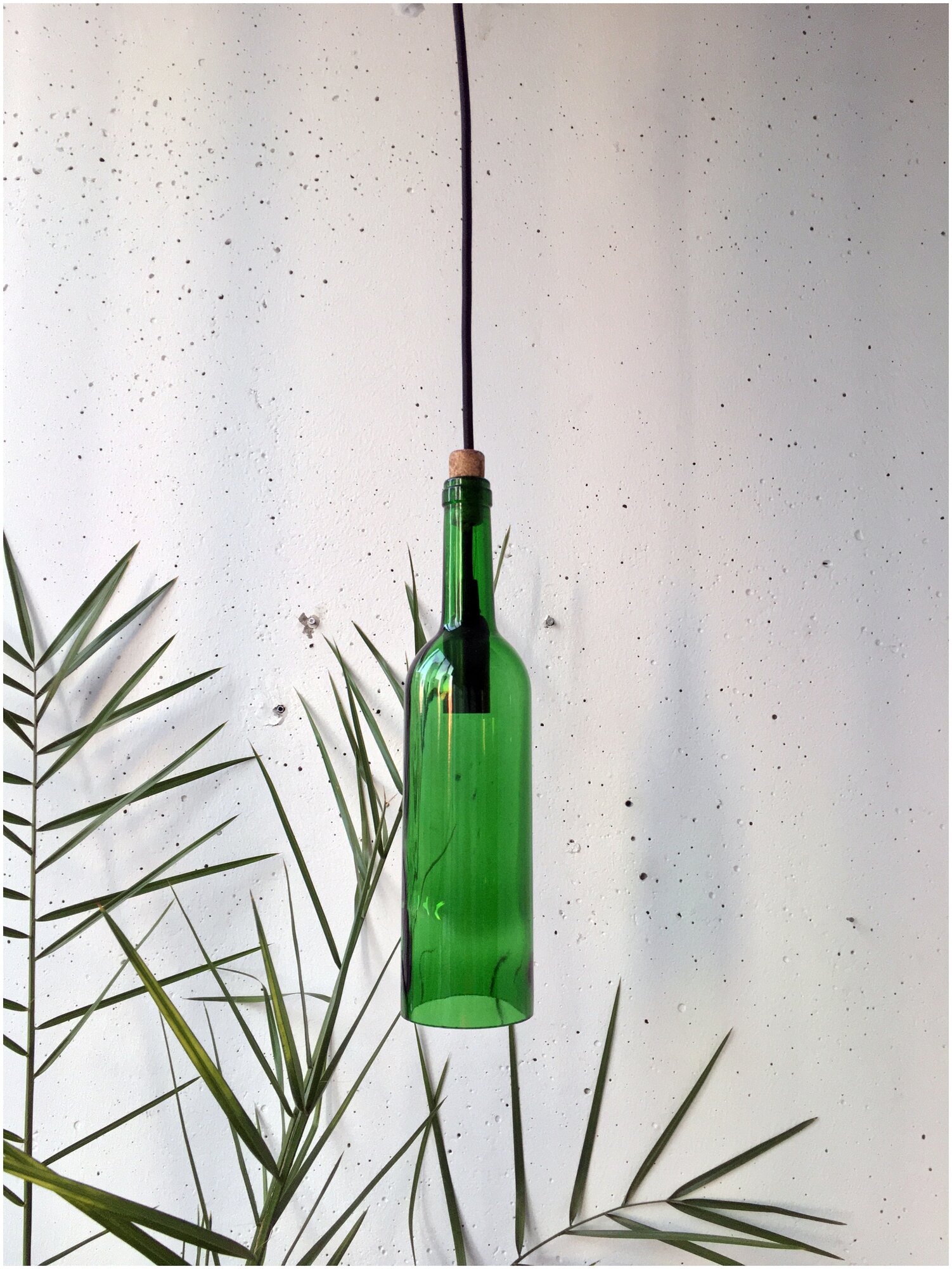 Светильник из бутылки е14 подвесной потолочный, зеленый 7,5х7,5х31, длинный шнур 1 м