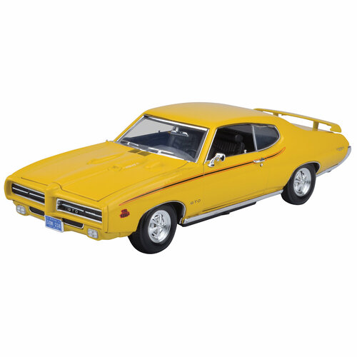 Коллекционная машинка Motormax Pontiac GTO Judge 1969 масштаб 1:18 gmc jimmy 1 24 и на прицепе pontiac firebird 1973 1 24 набор коллекционных металлических машинок motormax 75200