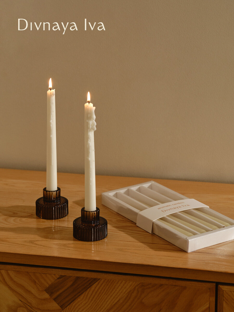 Набор из 2х стеклянных рифленых пузатых подсвечников и 4х римских свечей, подсвечник низкий, свечи длинные Divnaya Iva