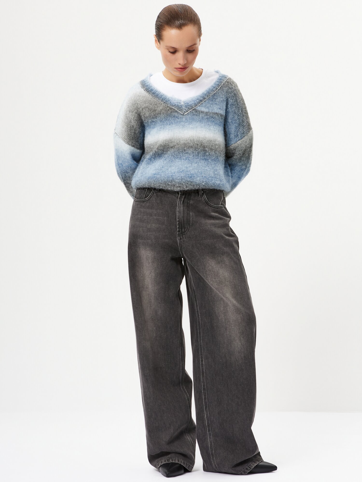 Джинсы широкие 