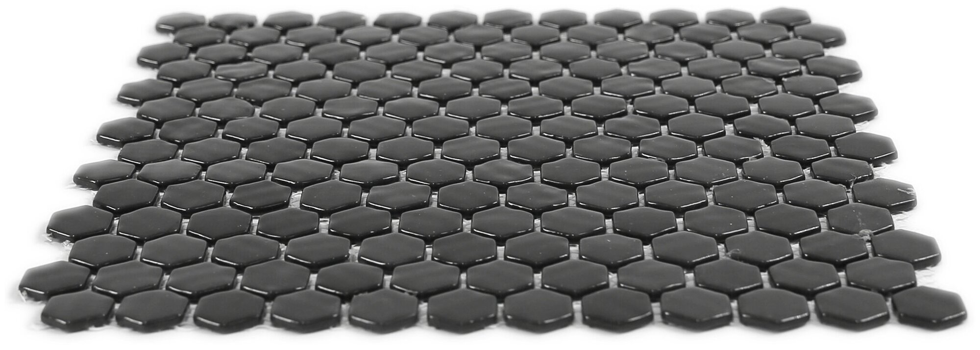 Мозаика Natural STP-BK001-HEX из глянцевого стекла размер 29х29 см чип 25 Hexagon мм толщ. 5 мм площадь 0.084 м2 на сетке