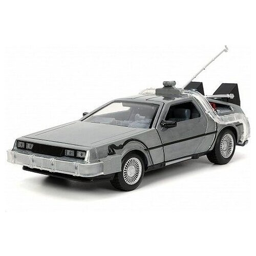 ДеЛориан модель масштаб 1:24 Назад в будущее, Back to the Future Die-Cast Time Machine модель делориан назад в будущее 1 32 от jada toys