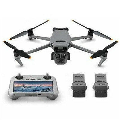 Квадрокоптер DJI Mavic 3 Pro Fly More Combo (DJI RC)