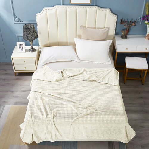 Плед Gala Евро из велсофта молочного цвета размером 200x220 см 1501₽