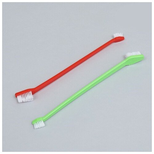 Зубная щётка двухсторонняя Пижон набор 2 шт, красная и зеленая зубная щётка для собак на палец duvo 2 шт в ассортименте бельгия