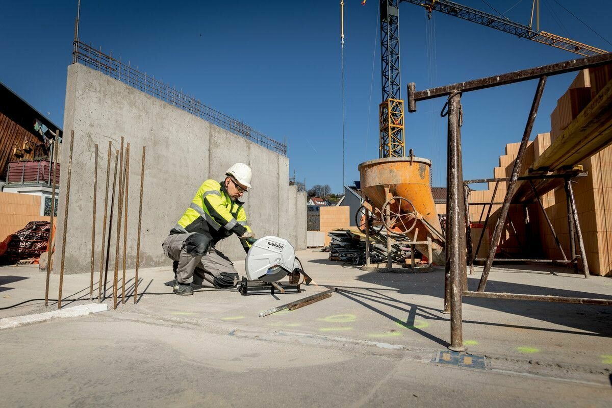 Монтажные Пилы Монтажная пила по металлу Metabo CS 22-355 (601786000)