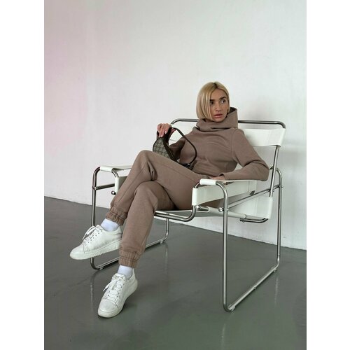 фото Спортивный женский утепленный костюм нет бренда