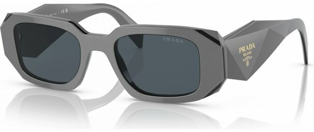 Солнцезащитные очки Prada