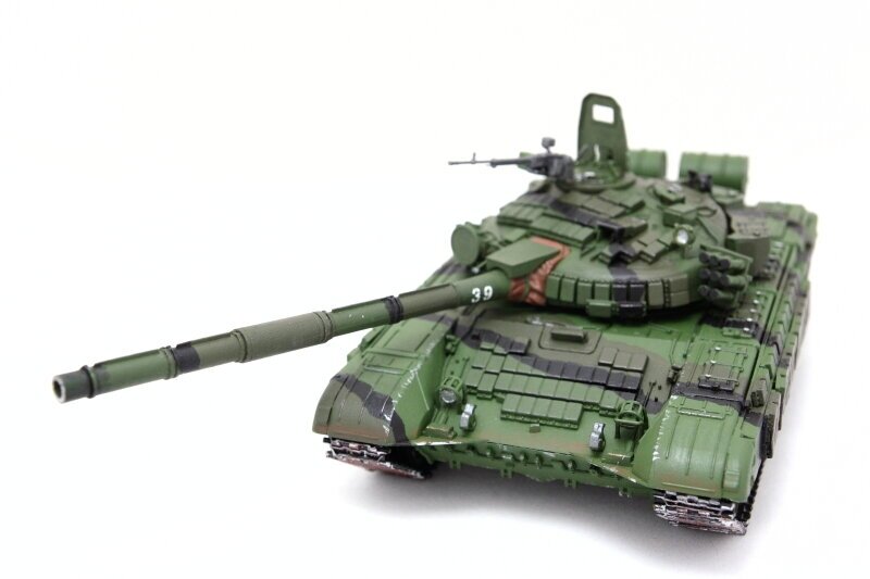 Игровой набор Звезда Танк с активной броней Т-72Б 3551П - фото №9