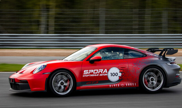 Сертификат Заезд за рулем Porsche-911 GT3, трек-сессия 15 мин. (Подмосковье) (Московская область)