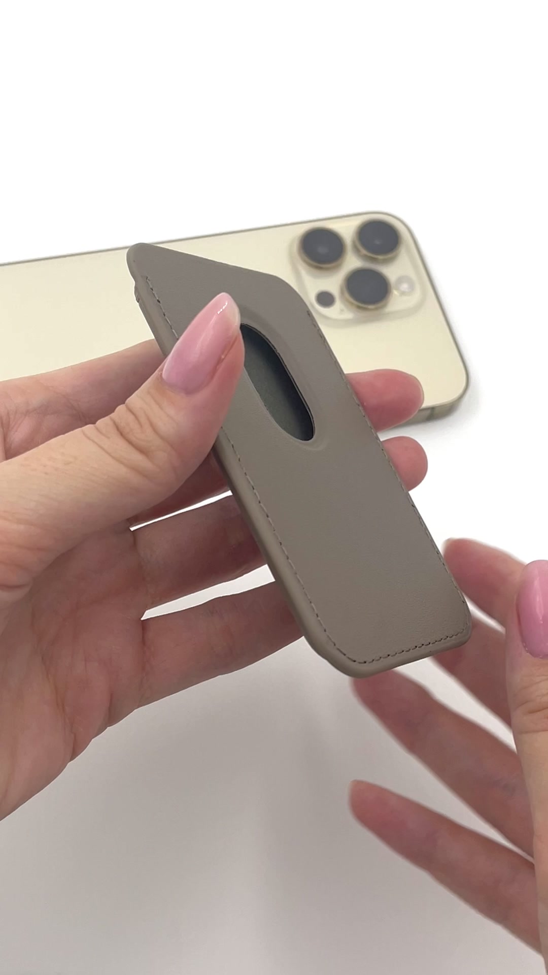 Картхолдер Wallet Grey Кожаный чехол-бумажник MagSafe для iPhone, Серый — фото 1