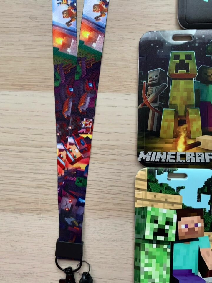 Бейдж для пропуска на ленте Майнкрафт (Minecraft)16 — фото 1