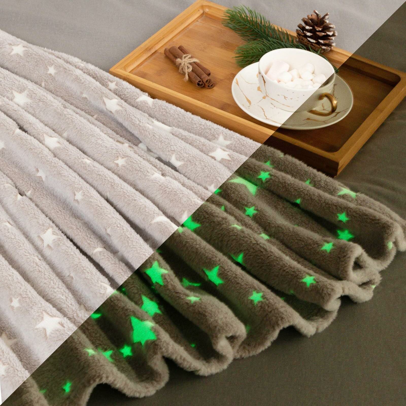 Плед светящийся в темноте «Звезды» цв. серый 150*200 см,100% п/э, корал-флис, 220 гр/м2