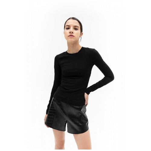 фото Лонгслив с фигурными вставками matrona