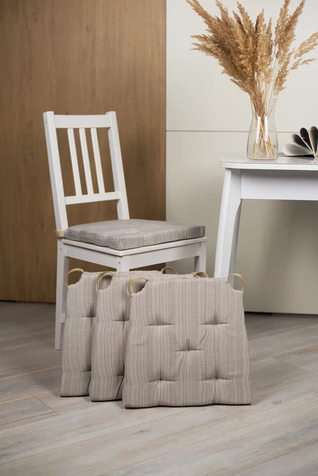 Комплект подушек на стул 41/35x40x4 (4 шт) бежевый 100% ппэ