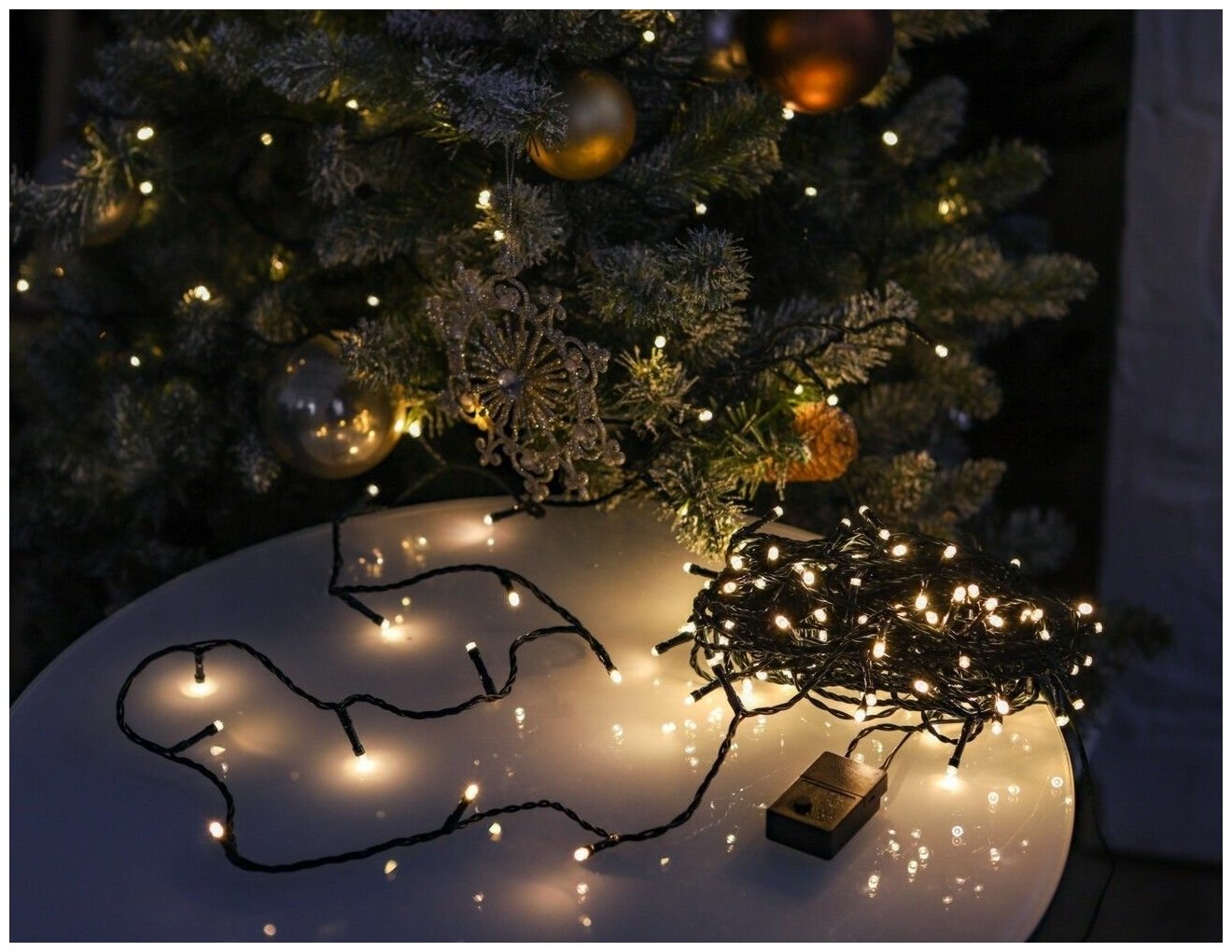 Светодиодная гирлянда Koopman Comfort 12 м, 120 теплых белых LED ламп, зеленый ПВХ, управление с телефона, контроллер, диммер, IP44, Koopman International AX8718500