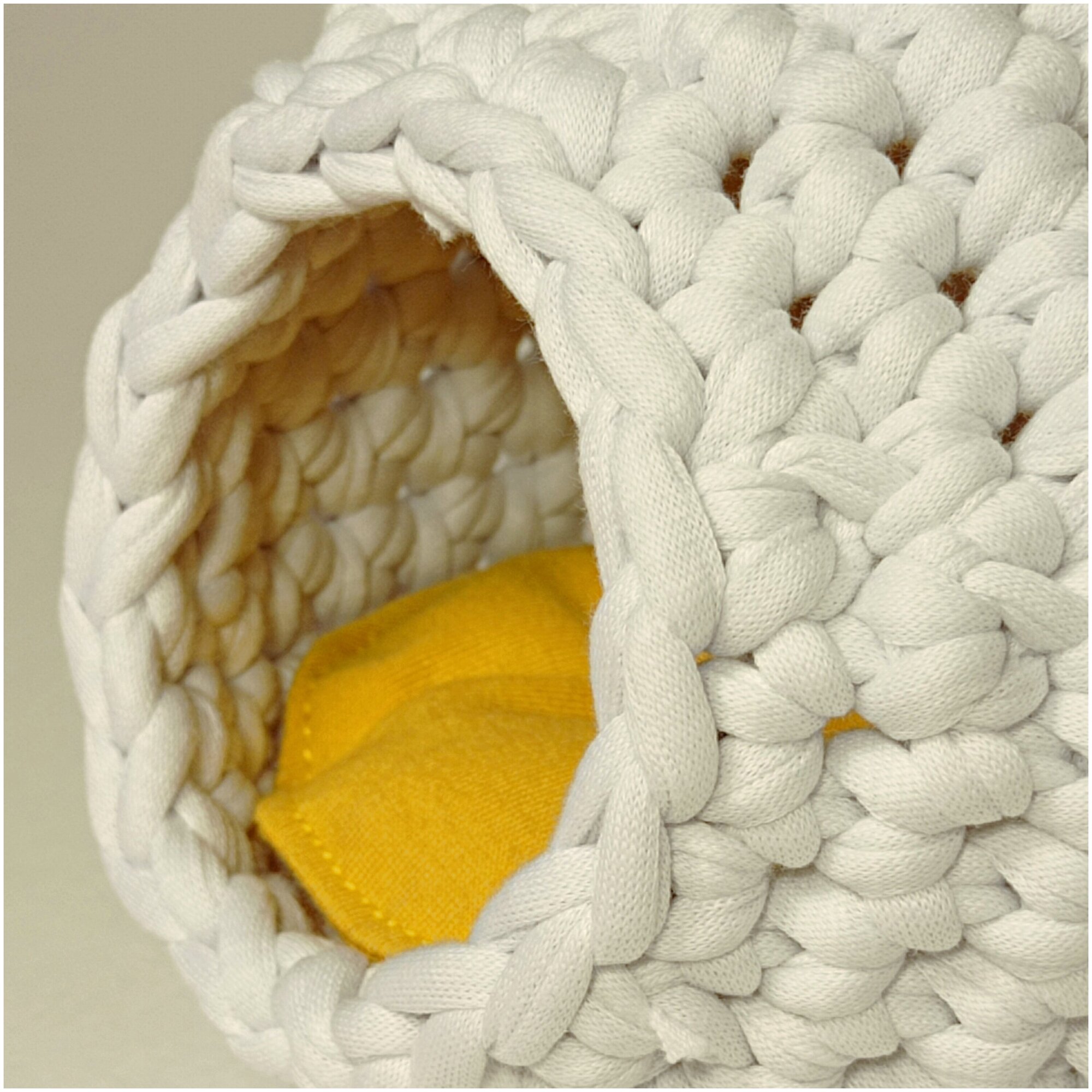 Домик-гнездо для грызунов белый 13 см с подушкой Мятный пёс - фотография № 6