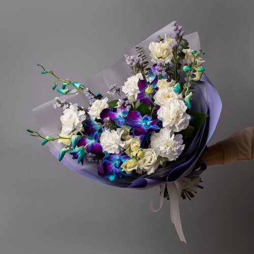 Изображение товара Букет цветов Пандора в коробке и аквабоксе от "Простоцветы"