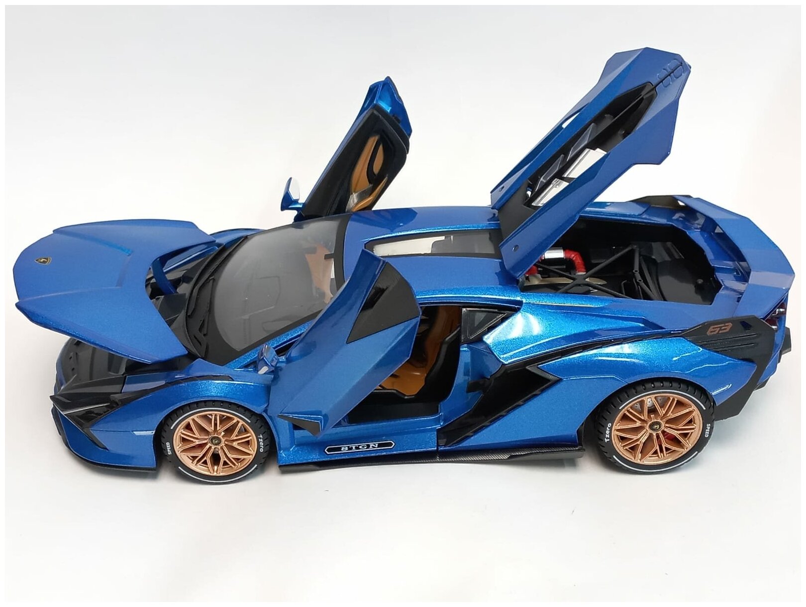 Машинка Lamborghini 1:18, металлическая, 28 см, свет, звук