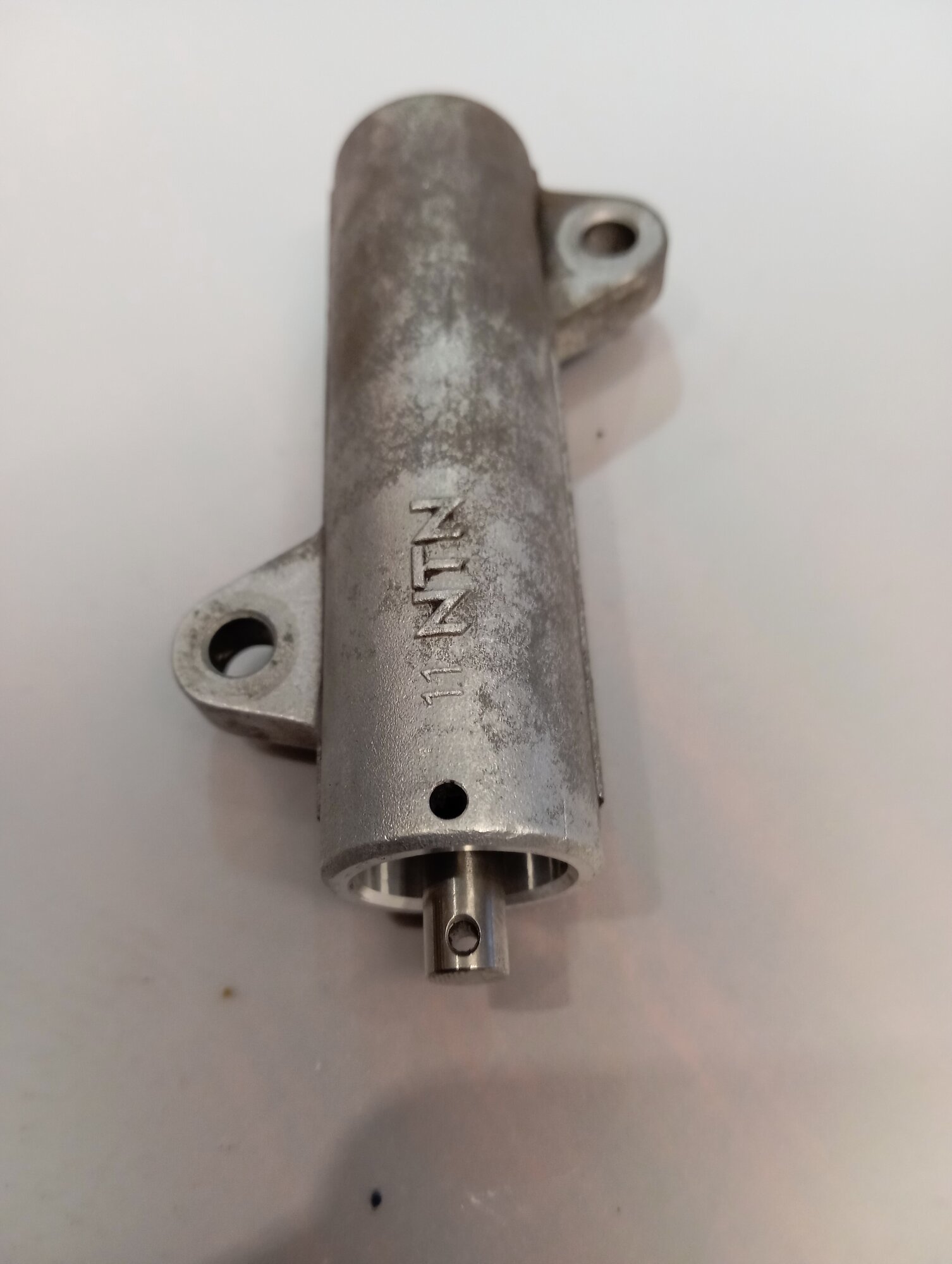 Тойота Ленд Крузер 100. лексус. натяжитель ремня ГРМ.