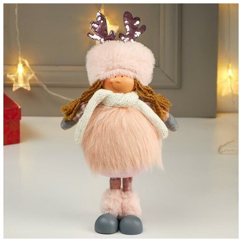 Кукла интерьерная Девочка в розовой шубке и в шапке с ушками 38х11х16 см