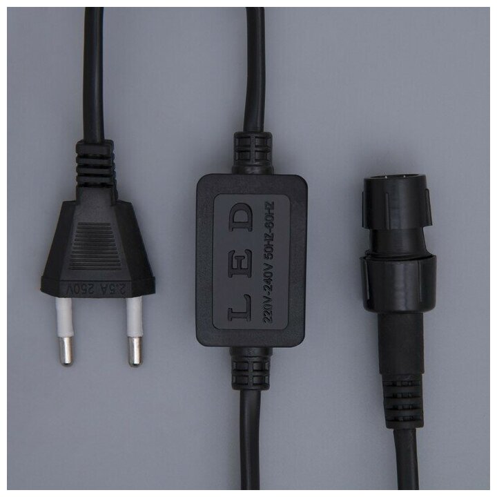 Сетевой кабель питания с вилкой для светового шнура, светодиодных лент и гирлянд дюралайт, 11 мм, 2-pin, 220 В