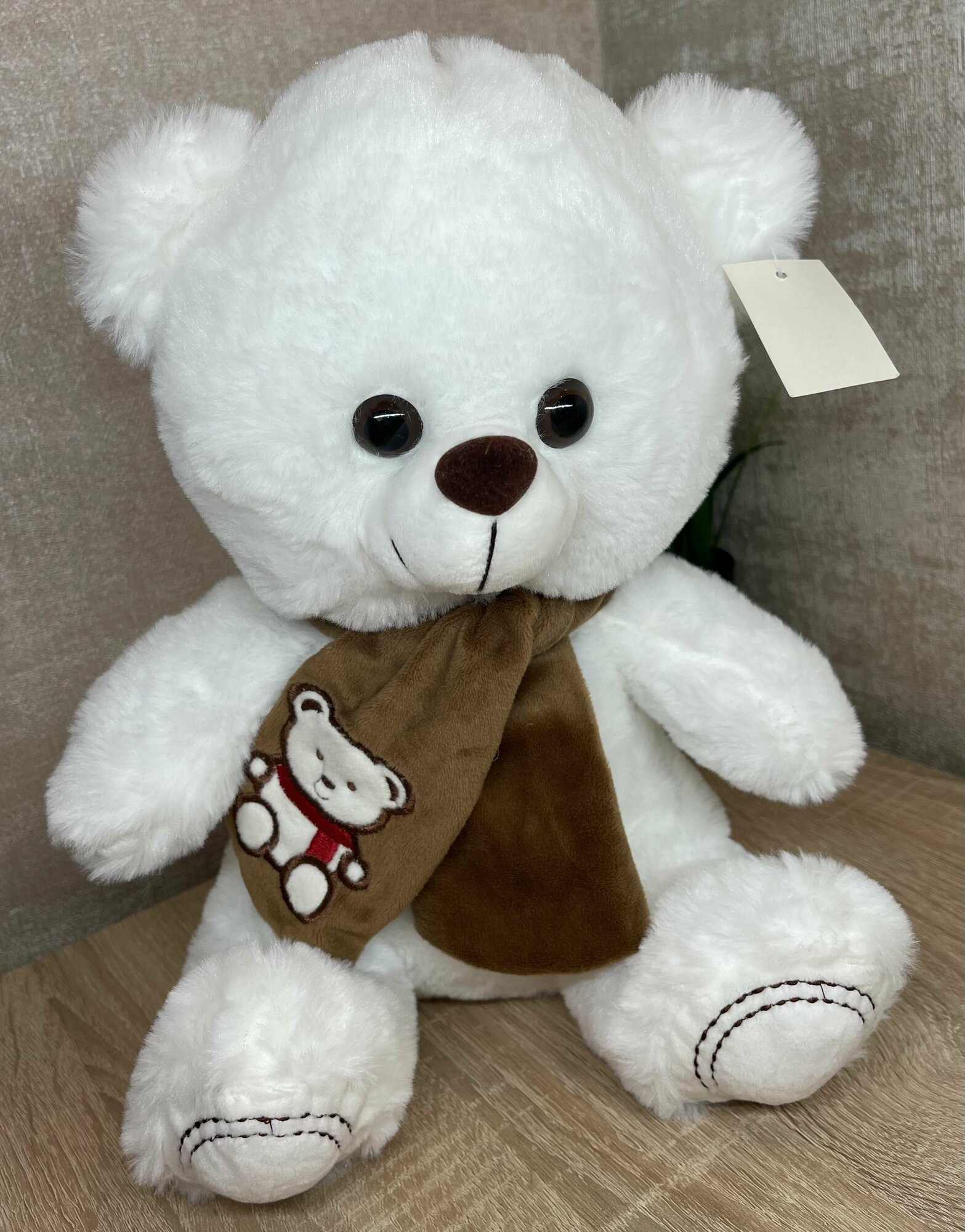 Мягкая игрушка плюшевый мишка / медведь / 30 см / белый / подарок / прикольный / с шарфиком