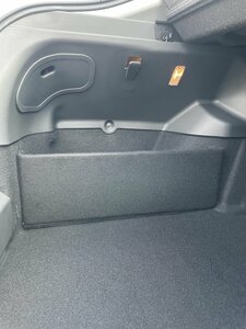 Органайзер в багажник для автомобиля Lada Granta Liftback. Багажные карманы для Лада Гранта Лифтбэк. Одна панель только в левую нишу