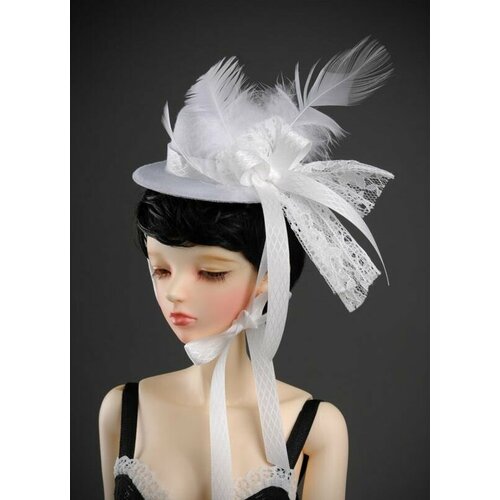 Шляпка Dollmore H and Love Hat L.Gray (С перьями и кружевом для кукол Доллмор)