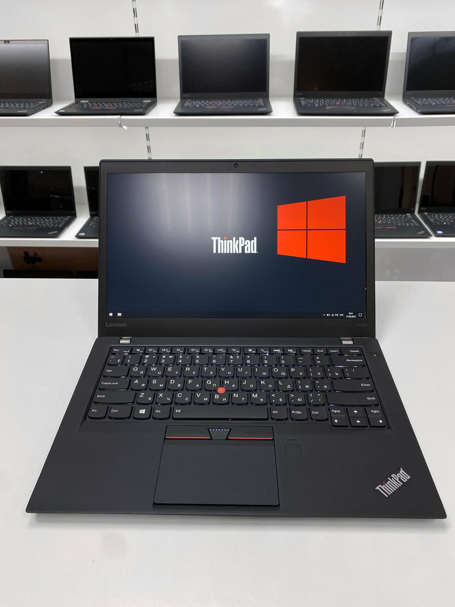 Ноутбук Lenovo ThinkPad T460S i5-6300u 8Gb SSD 256Gb 14" FHD IPS (RFB)