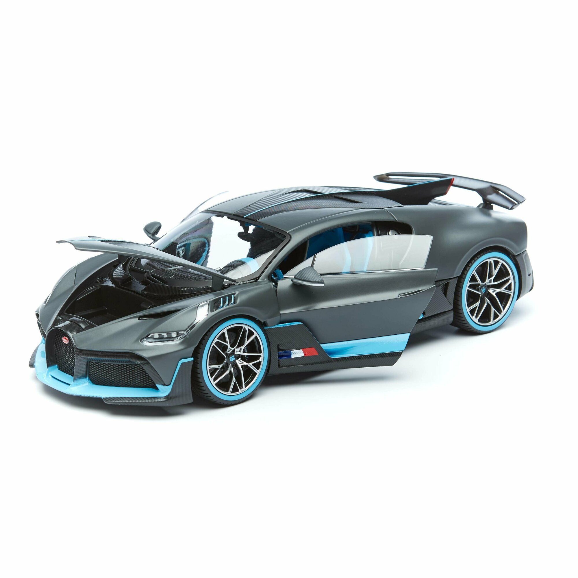 Bburago Коллекционная машинка 1:18 "Bugatti Divo", темно-серый - фото №12