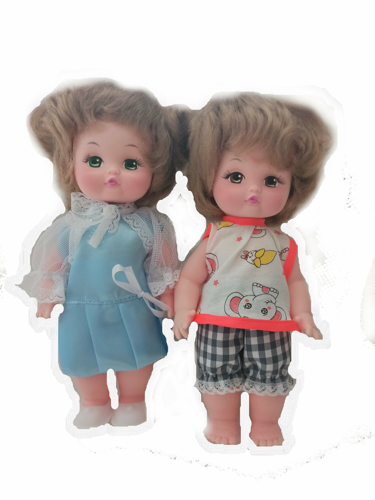 Куклы-близнецы в синем платье