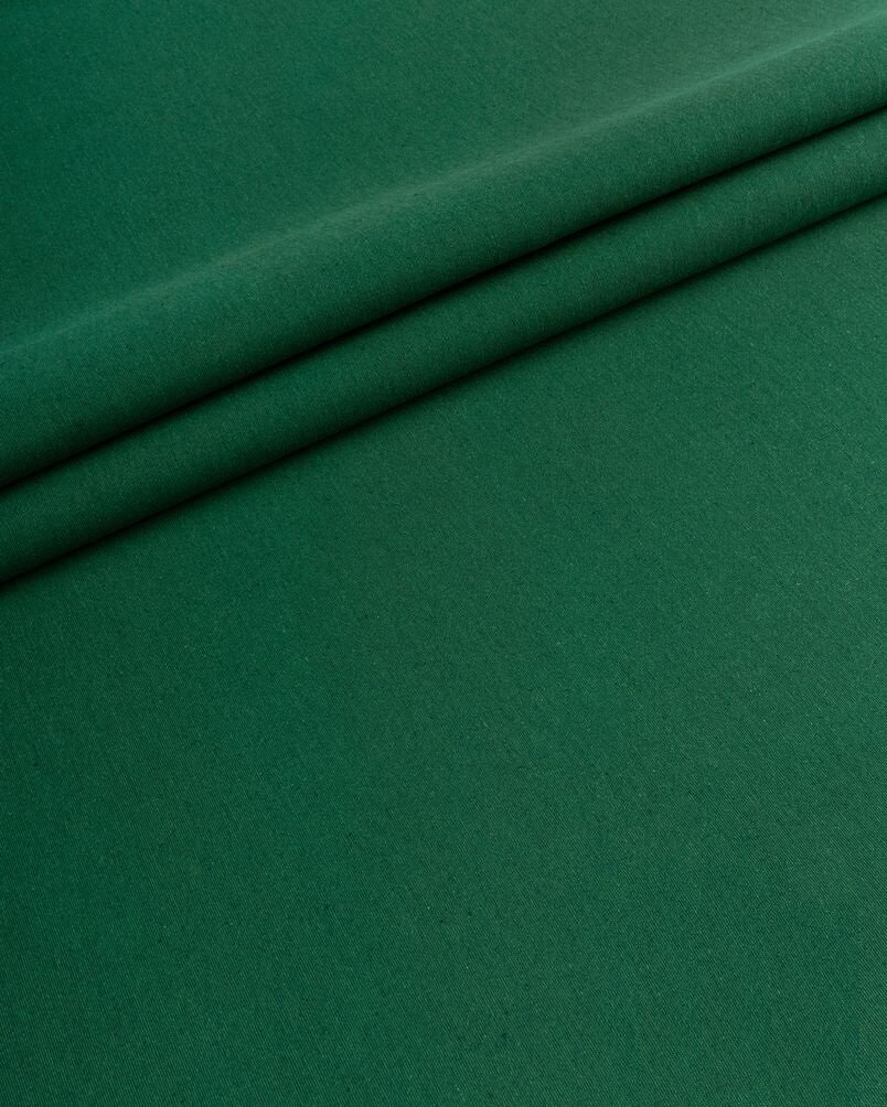 Ткань грета водоотталкивающая 210 гр/м2. Цвет зеленый. Готовый отрез 3*1,5 м.