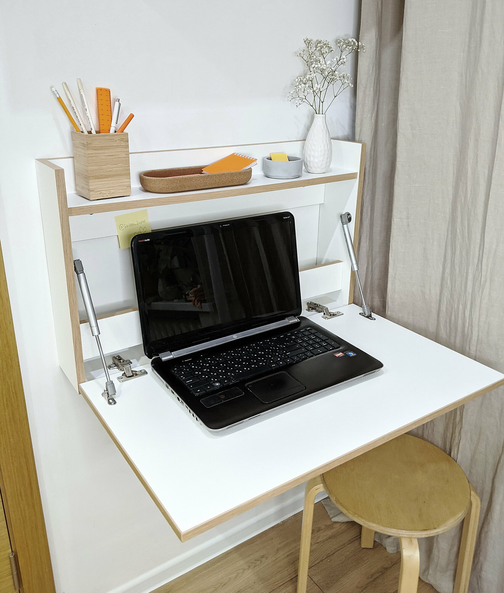 Компьютерный стол подвесной (навесной), складной, письменный стол 75*45*16 см - фотография № 1