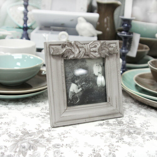 бежевый, золотистый