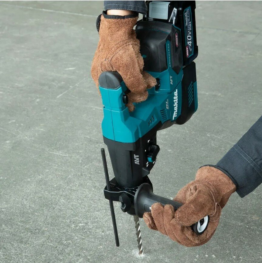 Аккумуляторный перфоратор Makita HR001GZ (40V, XGT, Li-Ion) (без зу и акб) — фото 1