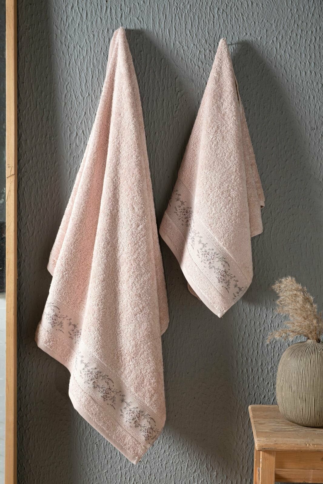 фото Полотенце Arya Бамбуковое 70x140 Betsy Светло-розовый