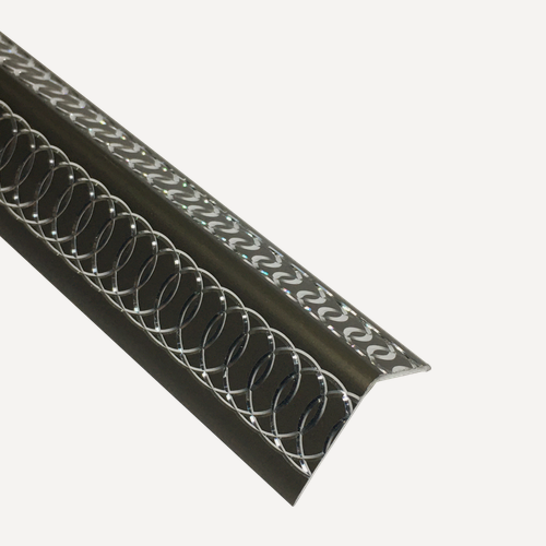 Изображение товара Угол "гравир." 20*20мм "DО-1" 2,7м Шампань (бронза) мат. анод. алюм.