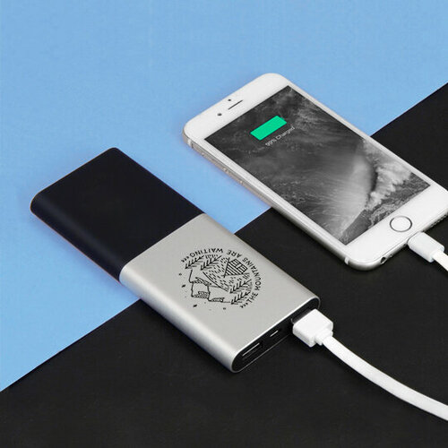 Аккумулятор внешний с подсветкой 6000 mAh Quark The mountains are waiting 159900₽